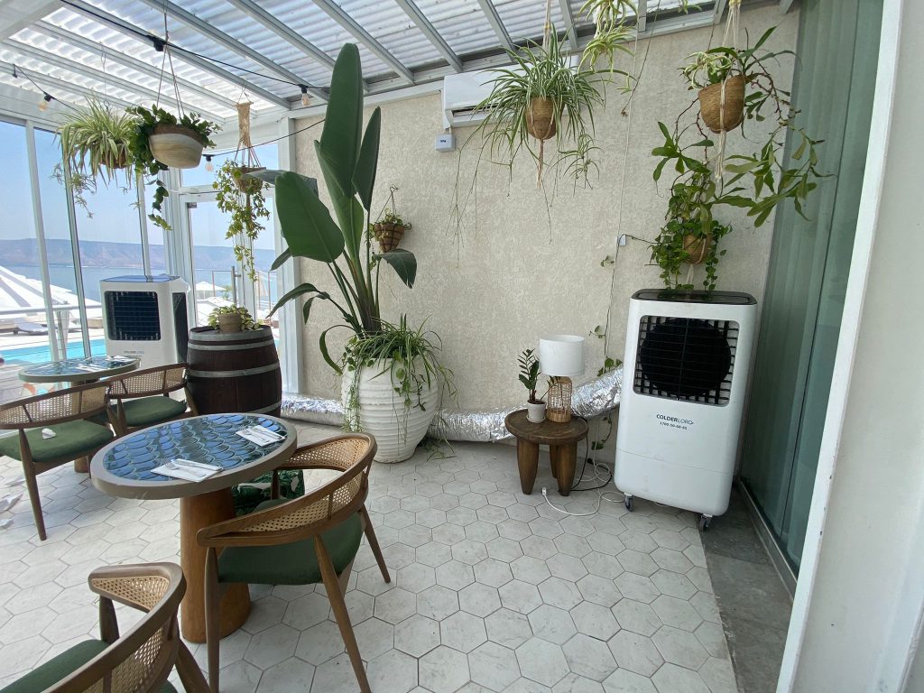 מצנן אוויר קטן