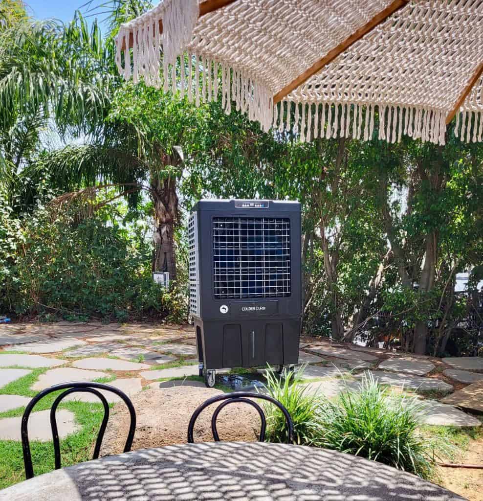 מצנן אוויר עם קרחונים